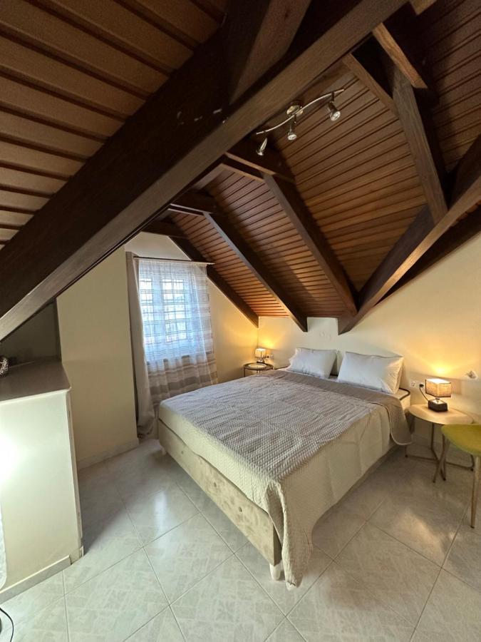 Filippos Apartments Аргостолион Экстерьер фото